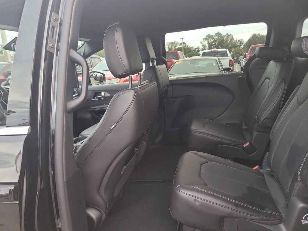 new 2026 Chrysler Pacifica car, priced at $40,328