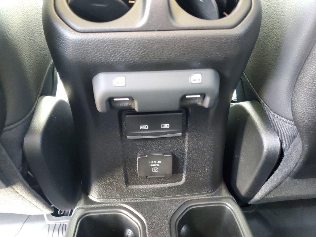 new 2025 Jeep Gladiator car, priced at $44,989