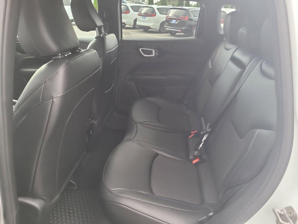 new 2026 Jeep Compass car, priced at $27,989