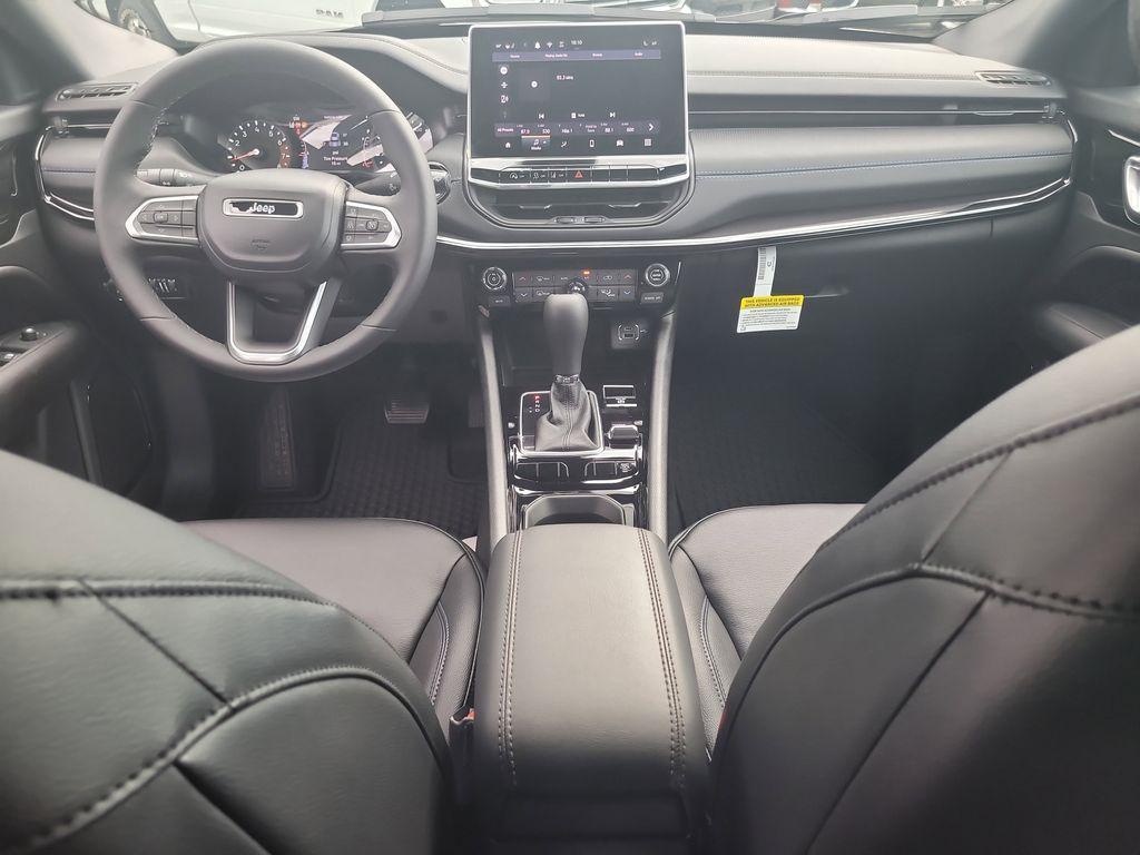 new 2026 Jeep Compass car, priced at $27,989