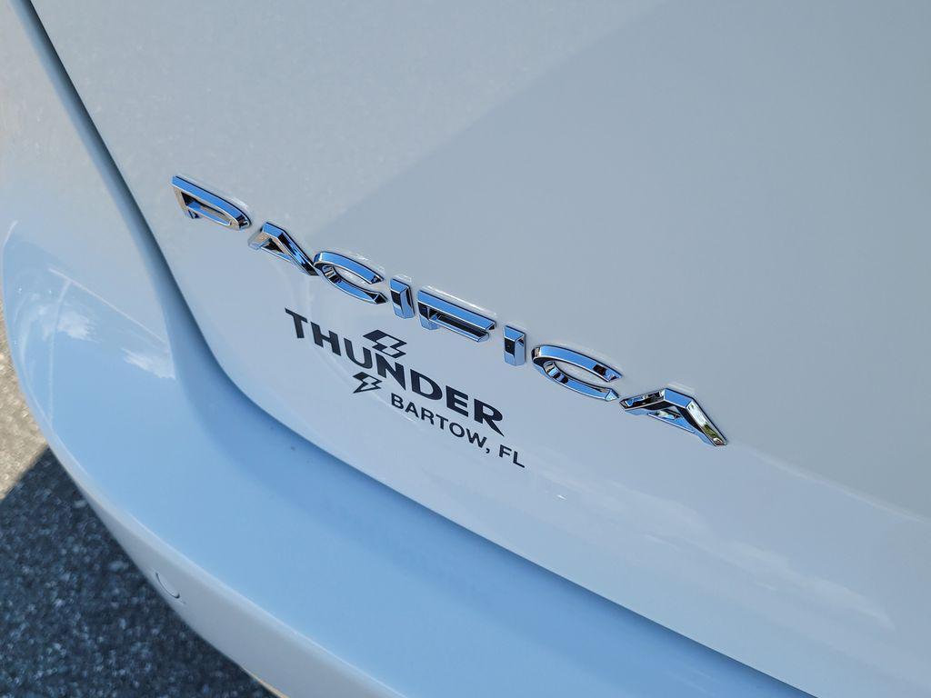 new 2026 Chrysler Pacifica car, priced at $39,963