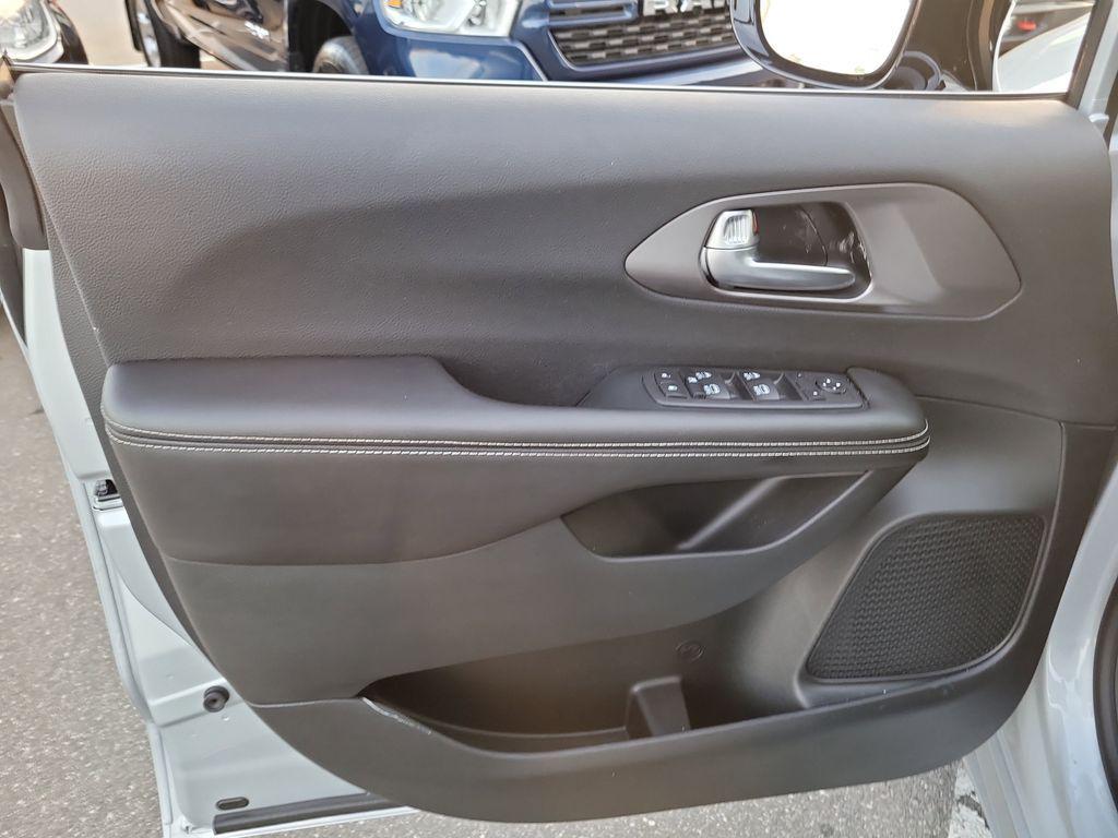 new 2026 Chrysler Voyager car, priced at $38,179