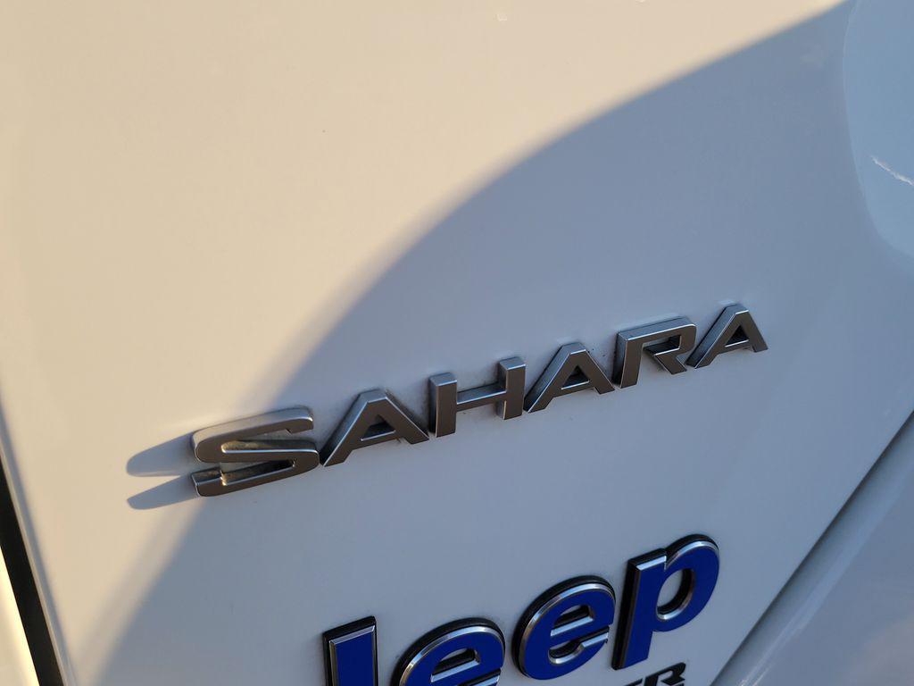 used 2018 Jeep Wrangler Unlimited car, priced at $18,565