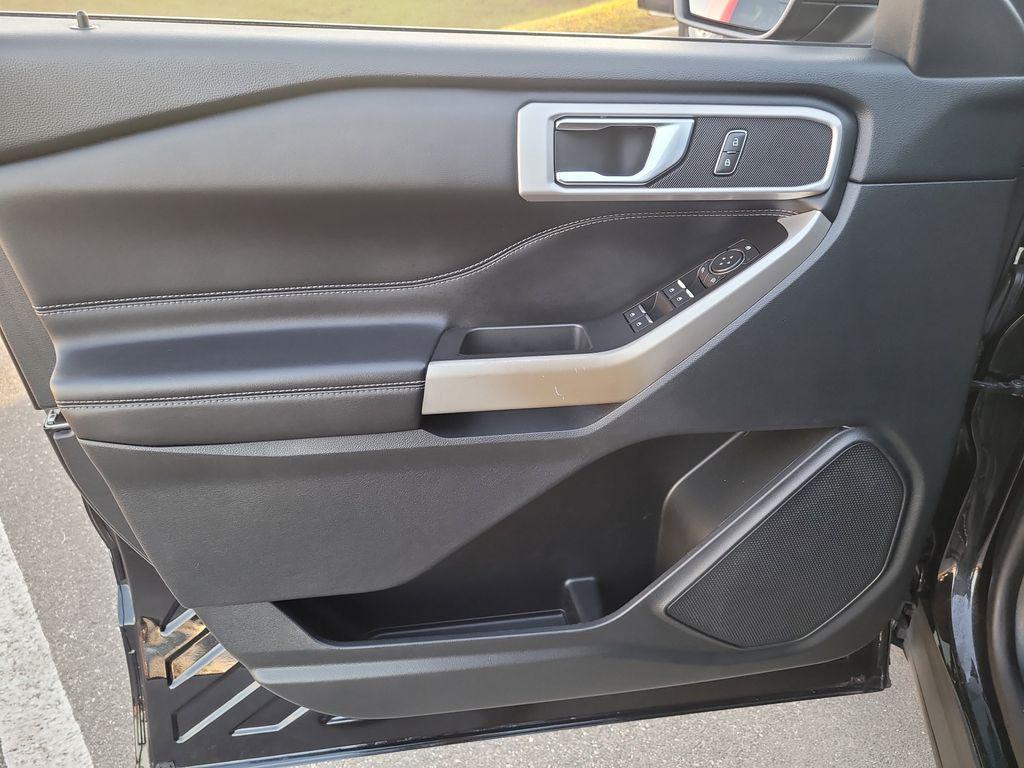 used 2021 Ford Explorer car, priced at $22,136