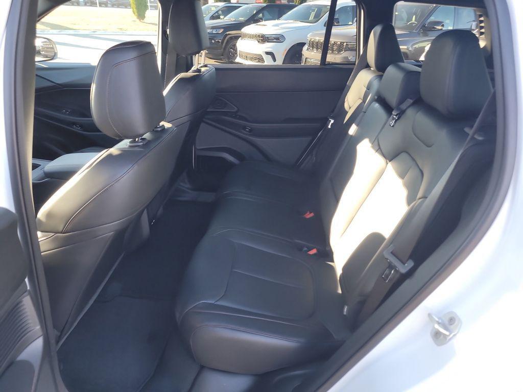 new 2026 Jeep Cherokee car, priced at $42,130