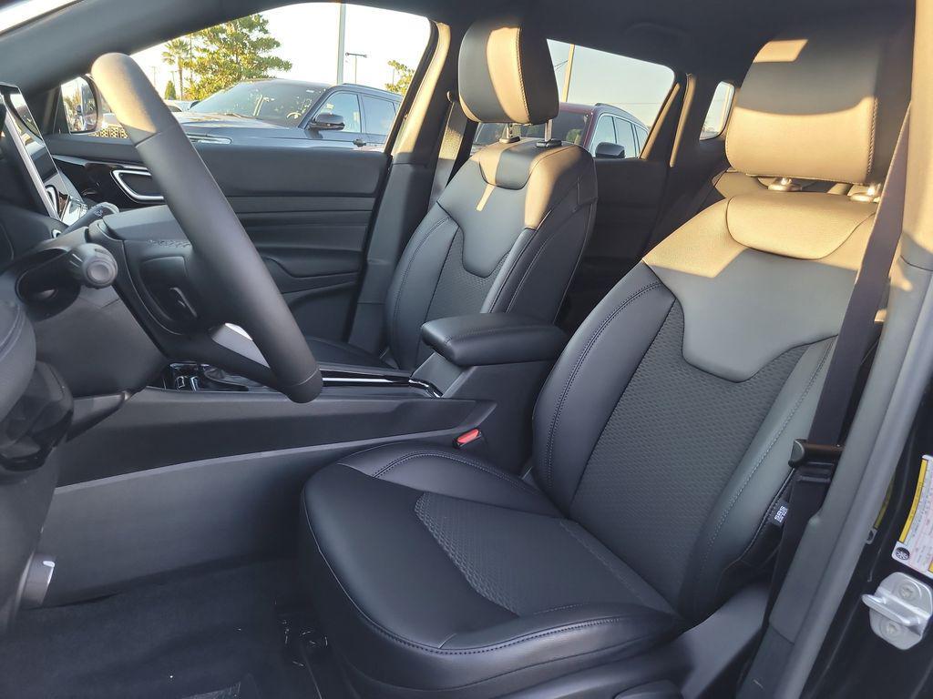 new 2026 Jeep Compass car, priced at $26,242