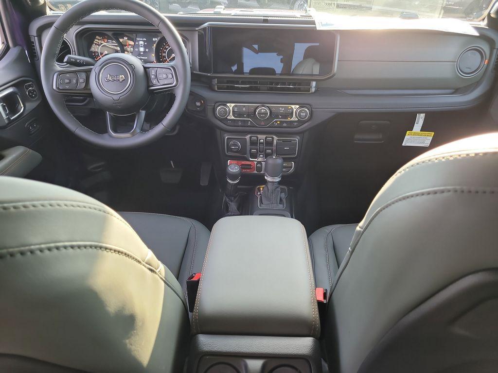 new 2026 Jeep Gladiator car, priced at $60,746