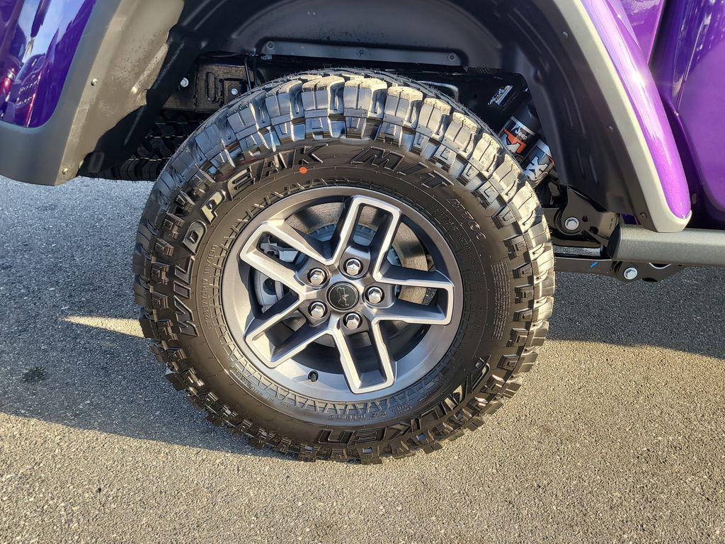 new 2026 Jeep Gladiator car, priced at $60,746