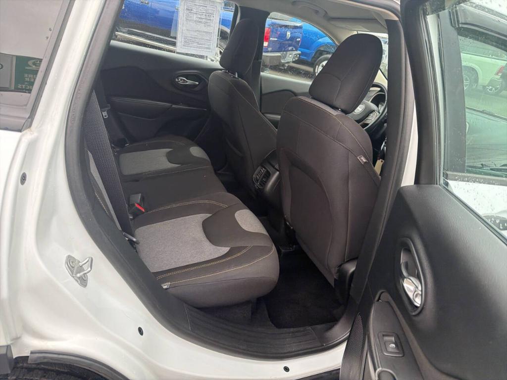 used 2017 Jeep Cherokee car, priced at $12,995