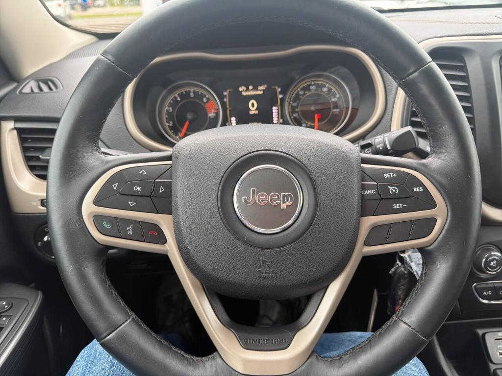 used 2017 Jeep Cherokee car, priced at $12,995
