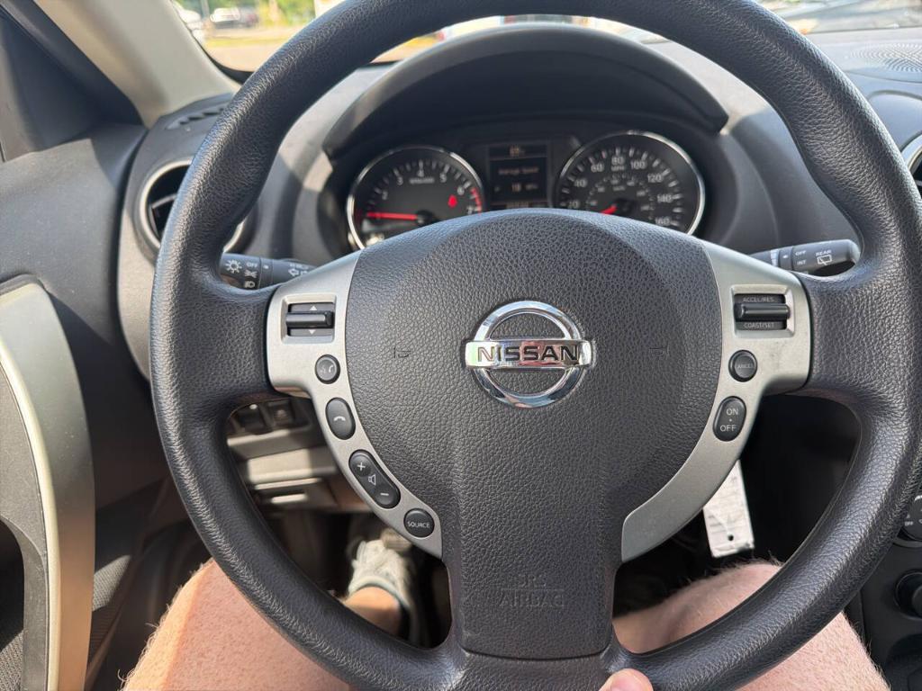 used 2015 Nissan Rogue Select car, priced at $11,500