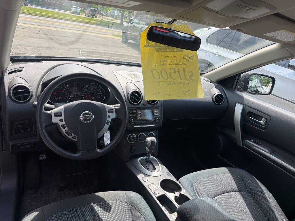 used 2015 Nissan Rogue Select car, priced at $11,500