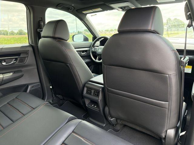 new 2026 Honda CR-V Hybrid car, priced at $42,130