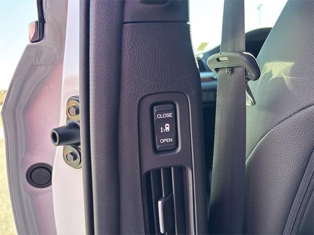 new 2026 Honda Odyssey car, priced at $46,210