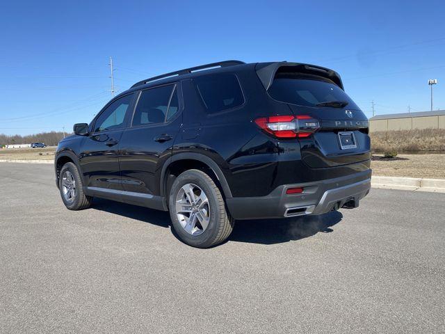 new 2026 Honda Pilot car, priced at $47,540