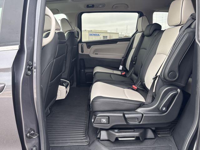 new 2026 Honda Odyssey car, priced at $49,251