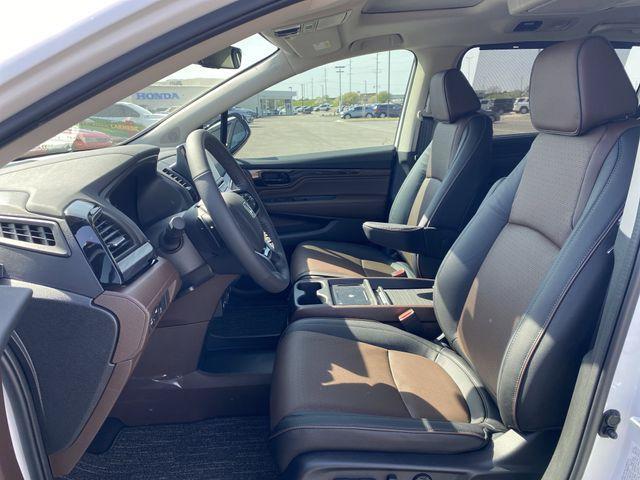 new 2026 Honda Odyssey car, priced at $53,645