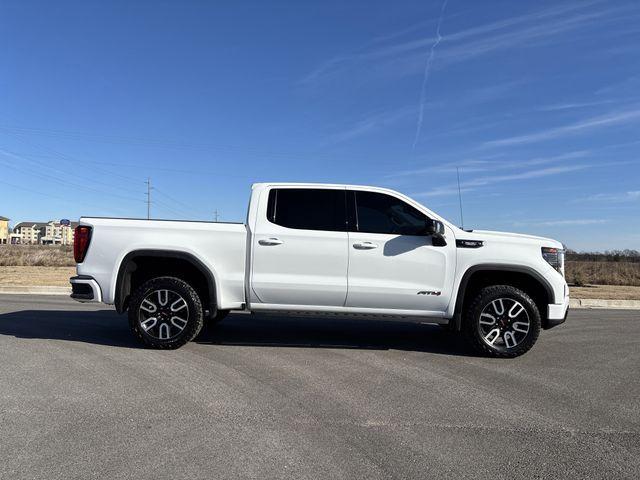 used 2023 GMC Sierra 1500 car, priced at $38,400