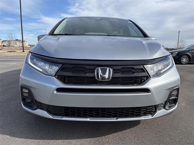 new 2026 Honda Odyssey car, priced at $48,990