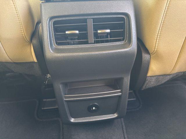 used 2024 Ford Edge car, priced at $25,659