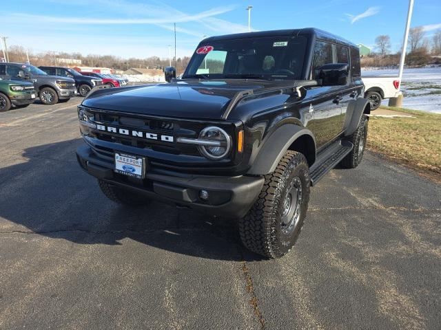 new 2025 Ford Bronco car, priced at $59,190