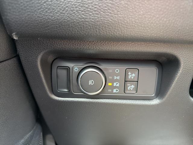 new 2025 Ford Ranger car, priced at $52,528