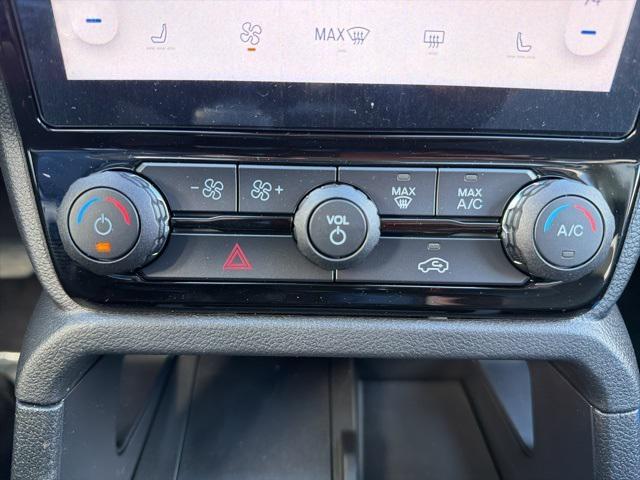 new 2025 Ford Ranger car, priced at $43,550