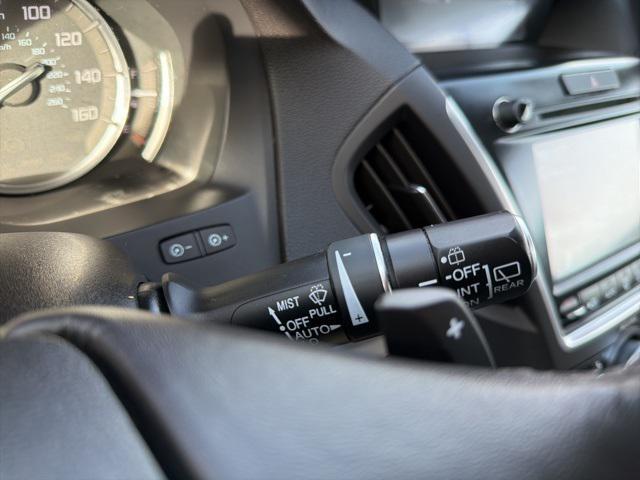 used 2018 Acura MDX car, priced at $19,696