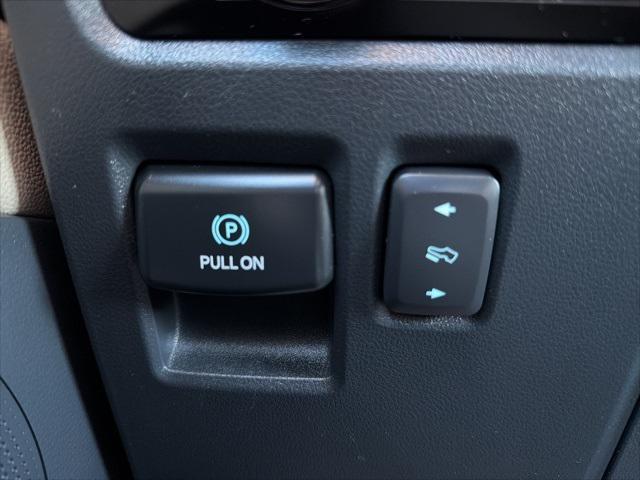 used 2023 Ford Expedition car, priced at $43,569