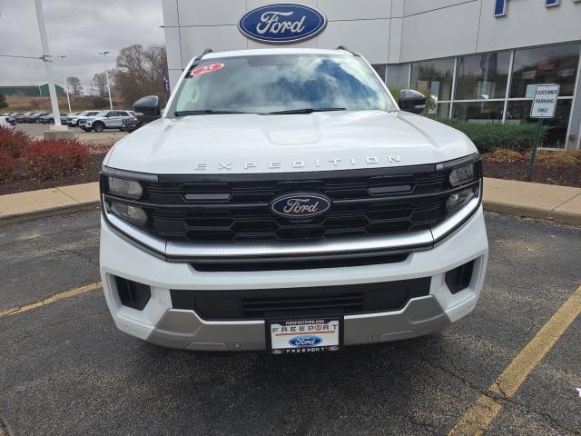 new 2025 Ford Expedition car, priced at $80,022