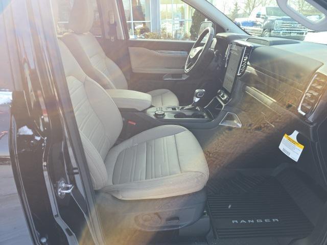 new 2025 Ford Ranger car, priced at $52,122
