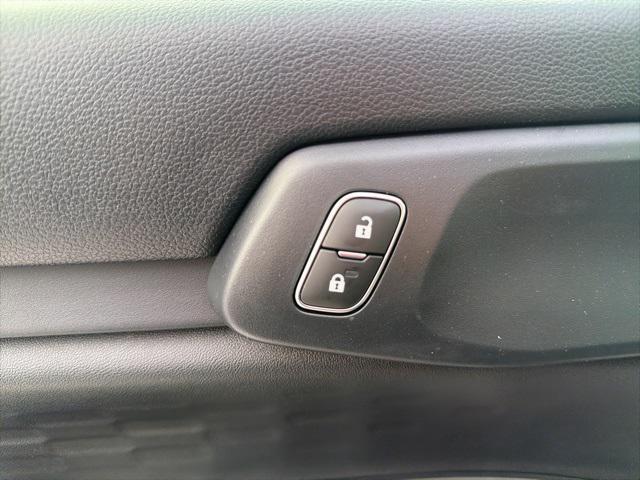 new 2025 Ford Ranger car, priced at $42,738