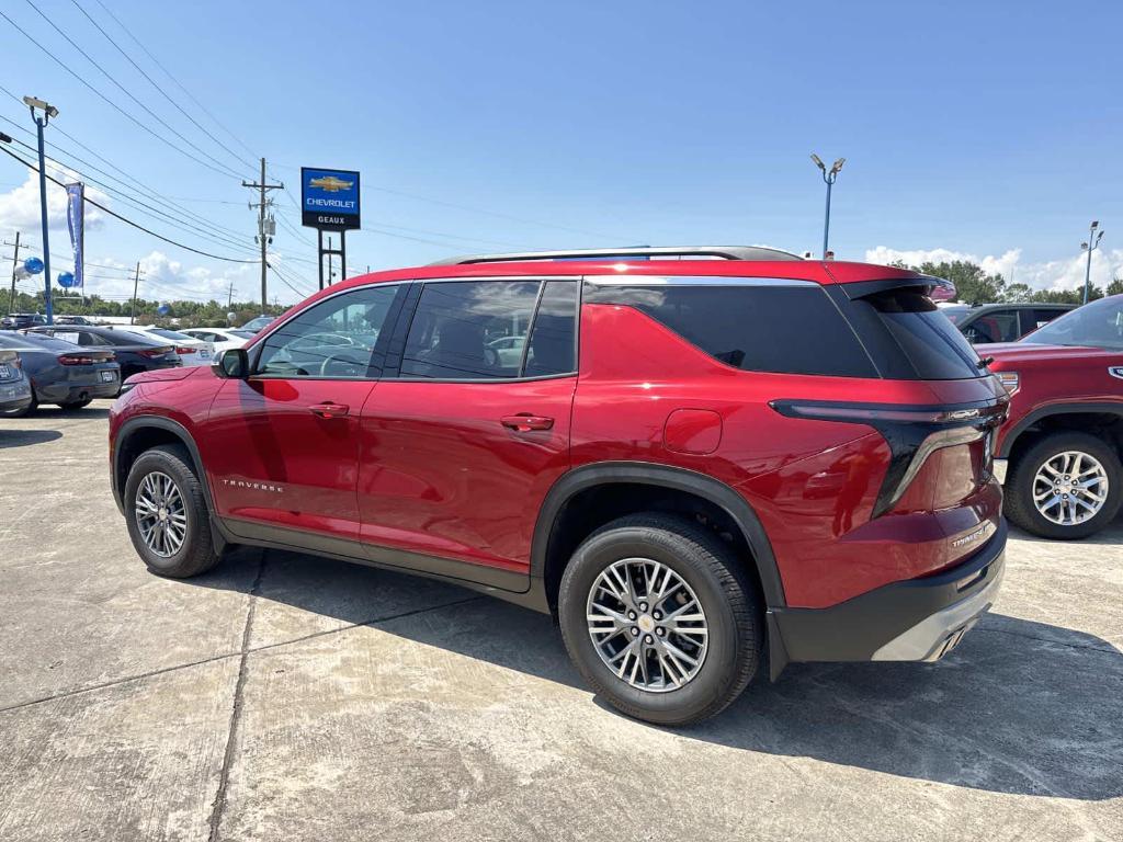 used 2024 Chevrolet Traverse car, priced at $36,092