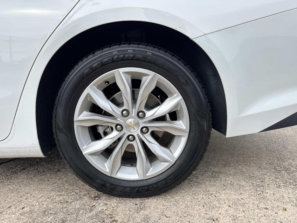 used 2024 Chevrolet Malibu car, priced at $20,875