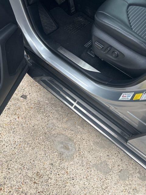 used 2023 Toyota Highlander car, priced at $38,733