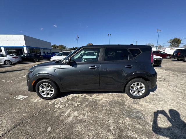 used 2024 Kia Soul car, priced at $16,496