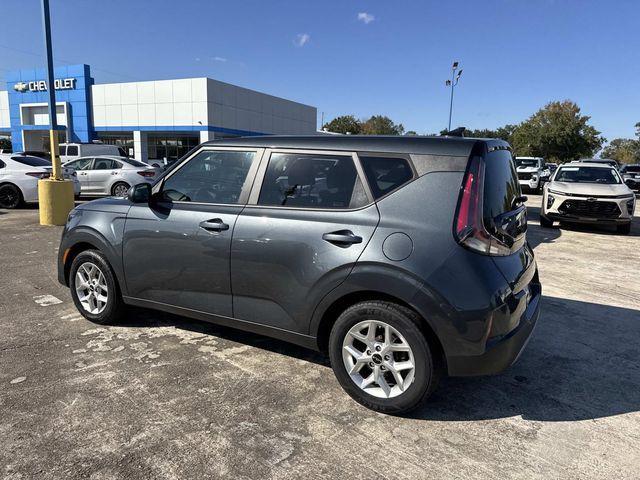 used 2024 Kia Soul car, priced at $16,496