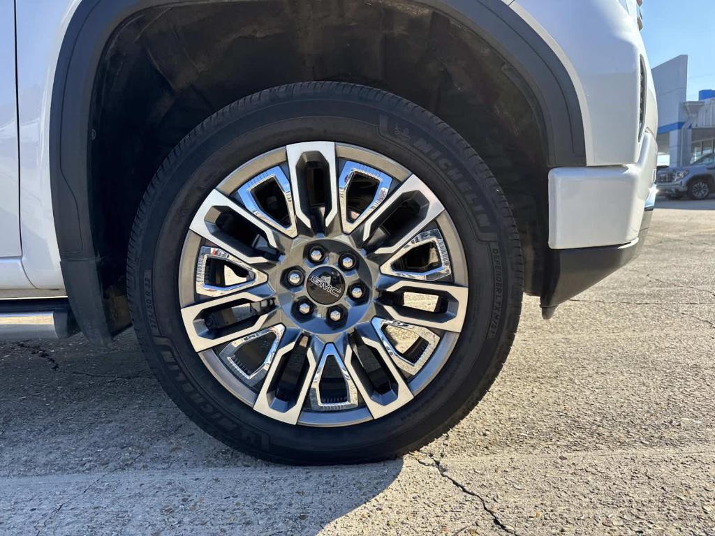 used 2023 GMC Sierra 1500 car, priced at $57,860