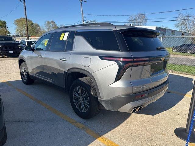 used 2025 Chevrolet Traverse car, priced at $39,497