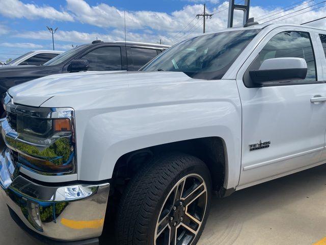 used 2018 Chevrolet Silverado 1500 car, priced at $23,197