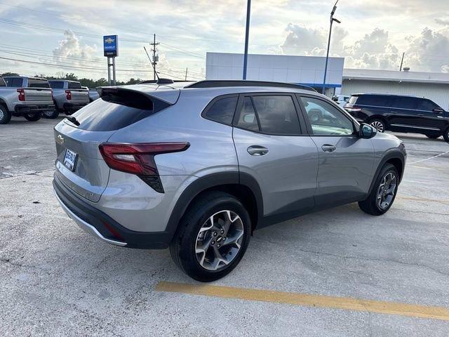 used 2025 Chevrolet Trax car, priced at $21,885