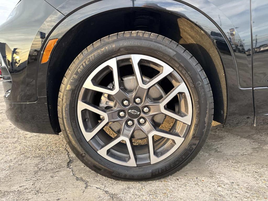 used 2025 Chevrolet Blazer car, priced at $35,721