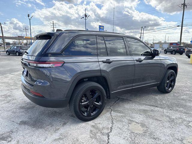 used 2023 Jeep Grand Cherokee car, priced at $27,875
