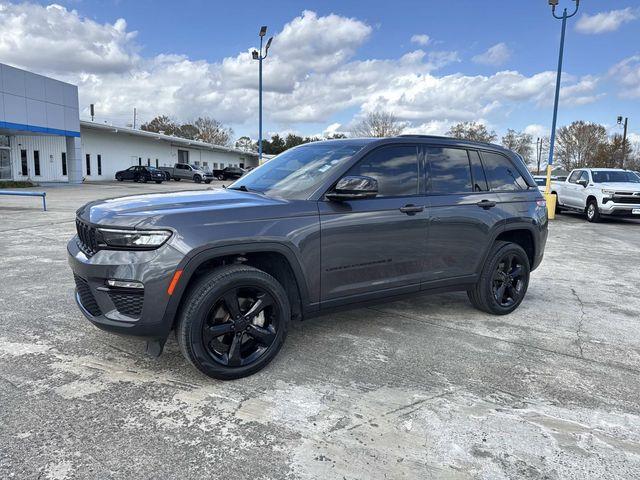 used 2023 Jeep Grand Cherokee car, priced at $27,875