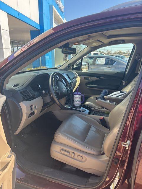 used 2016 Honda Pilot car, priced at $13,589