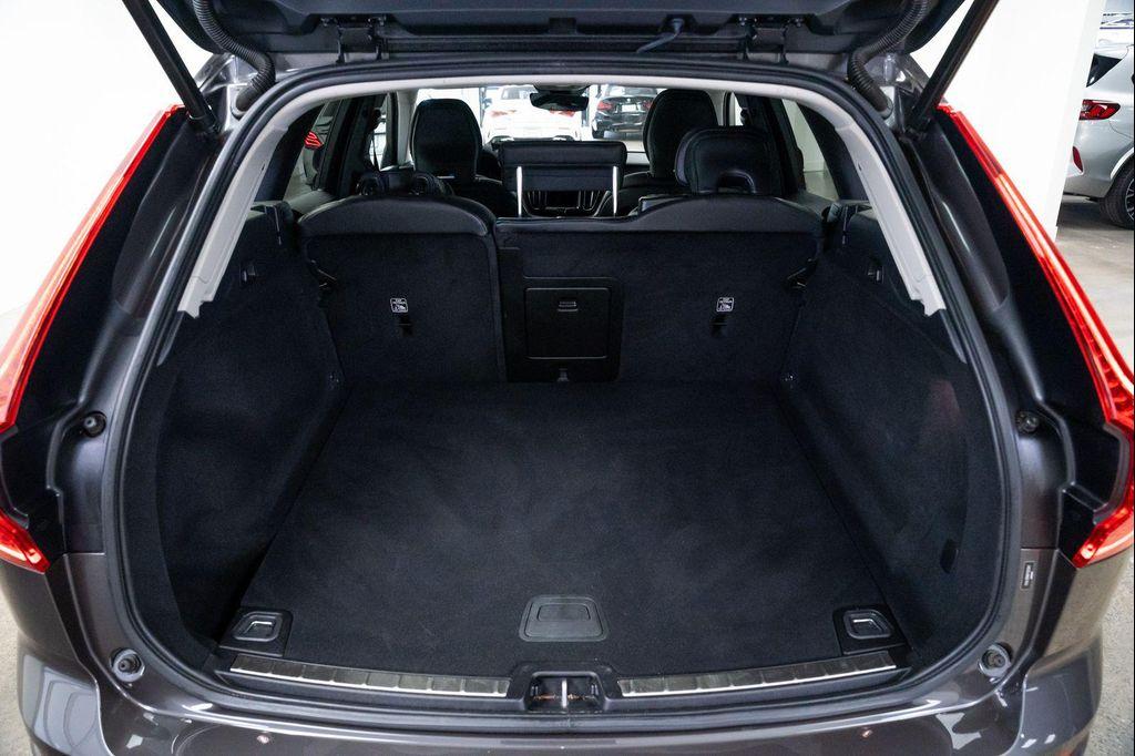 used 2023 Volvo XC60 car, priced at $36,490