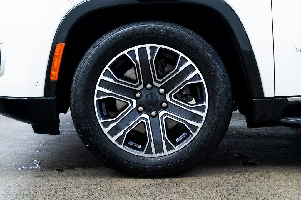 used 2024 Jeep Wagoneer car, priced at $53,990