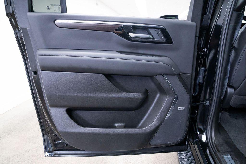 used 2025 Chevrolet Suburban car, priced at $73,590