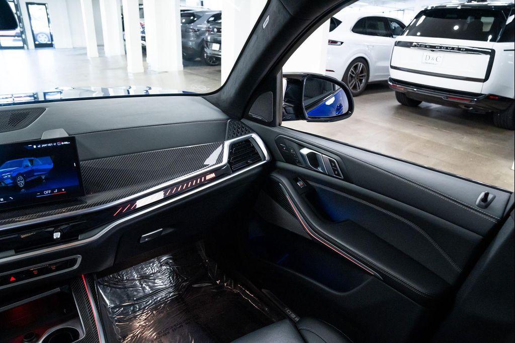 used 2024 BMW X7 car, priced at $80,990