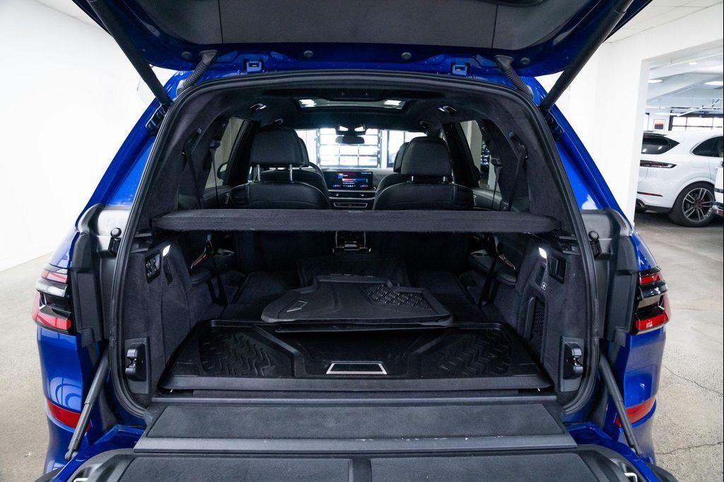 used 2024 BMW X7 car, priced at $80,990